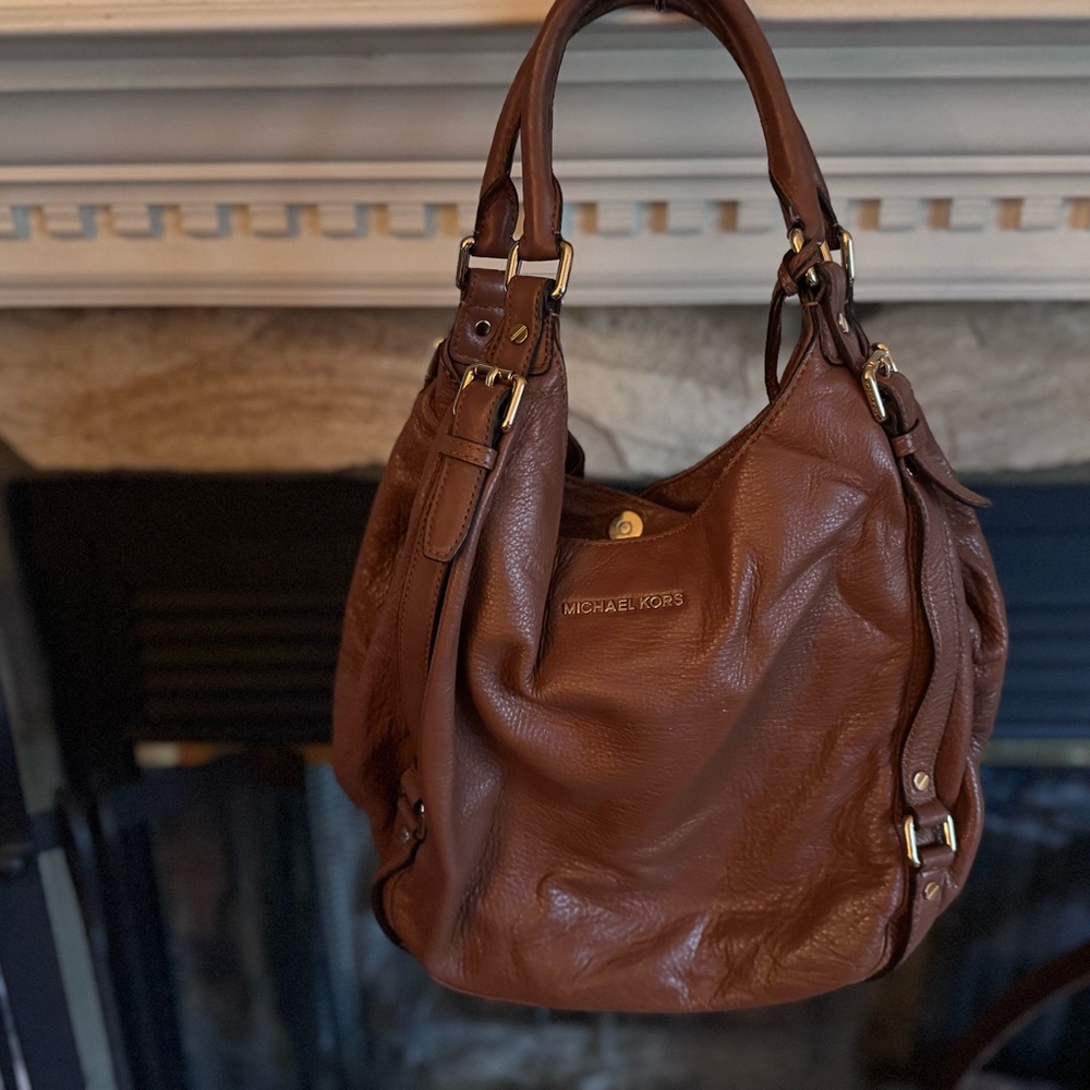 Michael Kors Brown Leather Hobo Bag with Vintage Charm